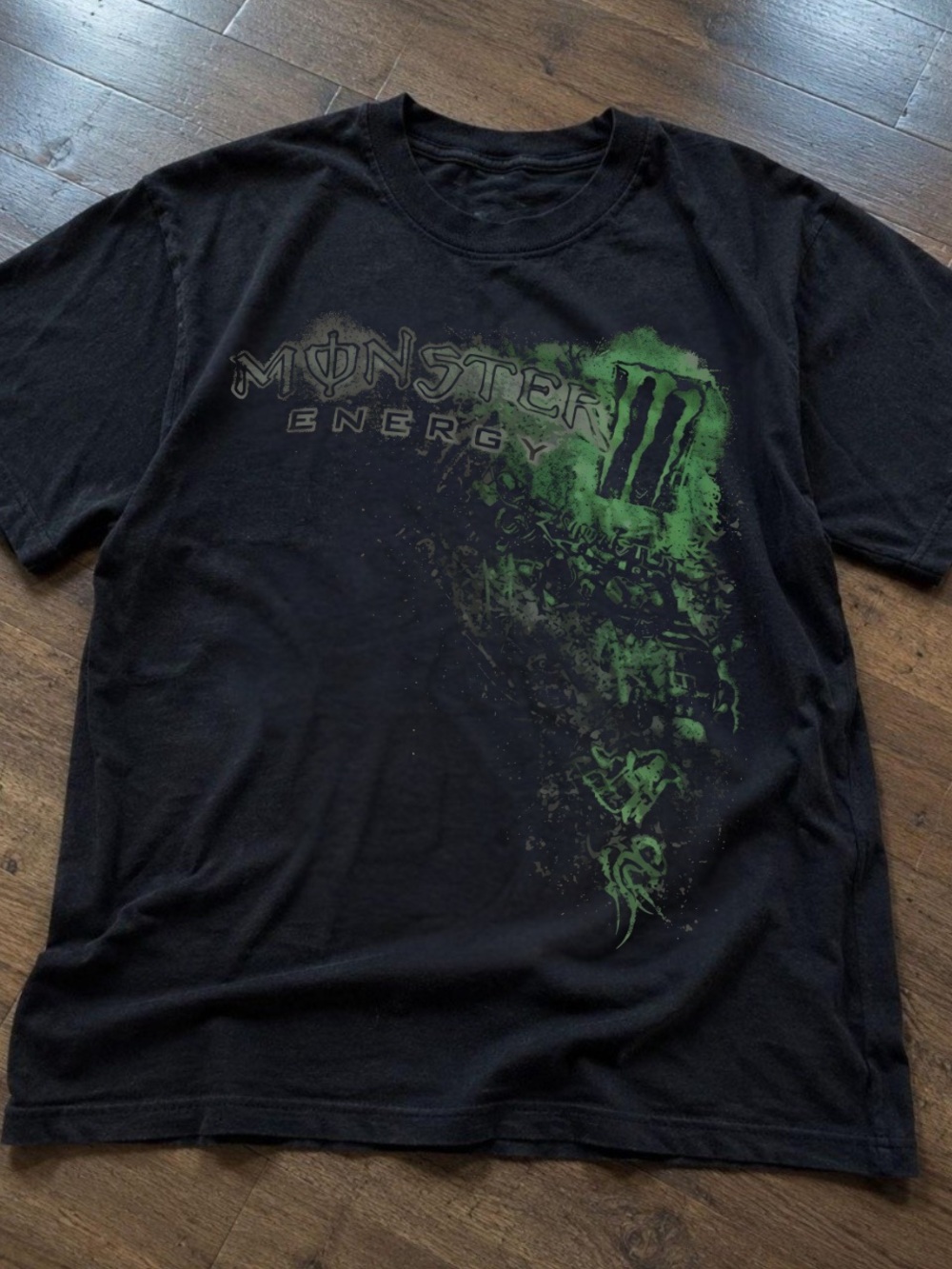 Gildan Unisex’s Black Monster Energy Graphic Tee